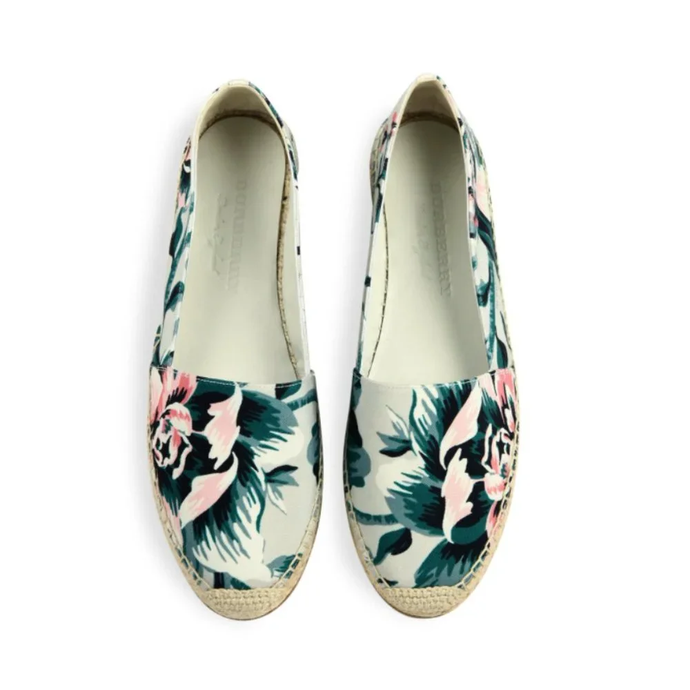 NIB Burberry Peony Rose Print Canvas Espadrilles